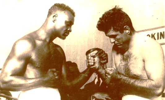 Wills and Firpo pose before their 1926 match. 