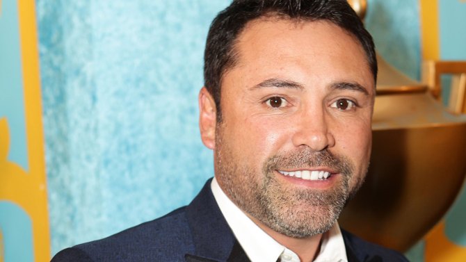 Oscar De La Hoya seems to have been keen to have Rousey take up boxing
