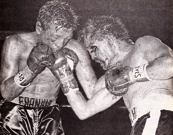 Duarte edged Davila in a bloody brawl to set up a final title shot.