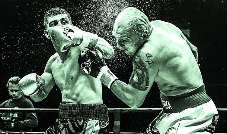 August 14, 2015: Glowacki vs Huck
